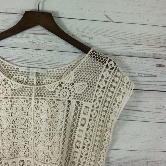 Lauren Conrad Crochet Top Small Boho Cute in Women - Picture 4 of 5
